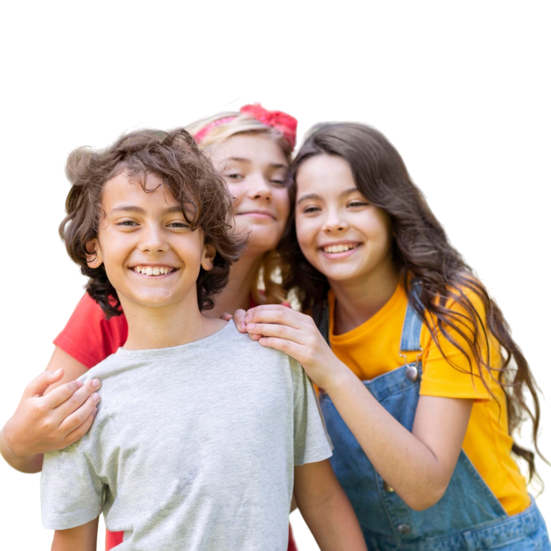 &quot;Ambiente divertido y educativo en curso sabatino de inglés para niños